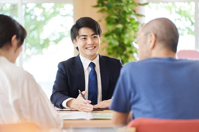 土地の売却相談・法令等の調査・査定